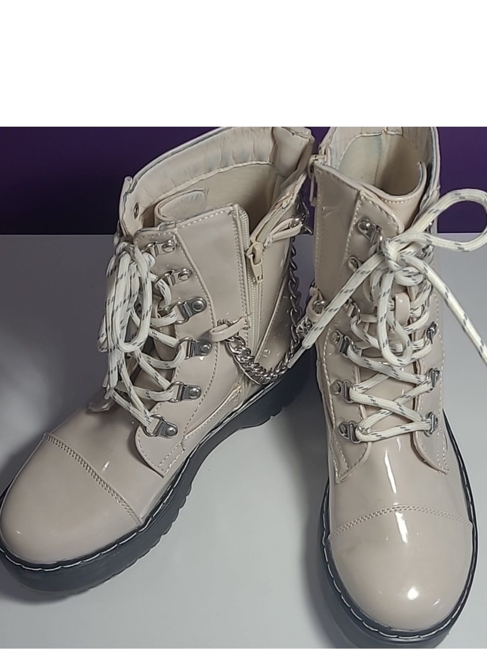 Union bay Kailee Beige Patent Lace-Up Combat Boots with Chain Accent - Women 8m